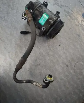 Volvo V50 Air conditioning (A/C) compressor (pump) 3M5H19D629