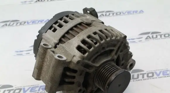 BMW 3 E90 E91 Generator/alternator 7557789