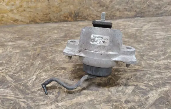 Jaguar XE Engine mount bracket GX736A003KB