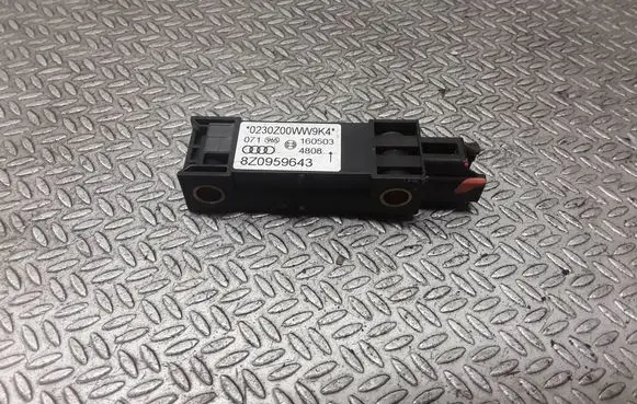 Audi A2 Airbag deployment crash/impact sensor 8Z0959643