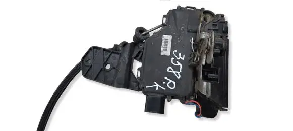 Volkswagen Golf IV Front door lock C6X1837013H
