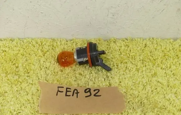 KIA Ceed Headlight/headlamp bulb