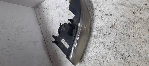 Chrysler Voyager Headlight/headlamp 04897389AAA