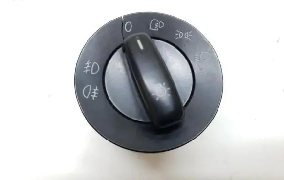 Volkswagen Touran I Light switch 1K0941431N
