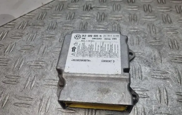 Volkswagen Golf V Airbag control unit/module 1K0909605N