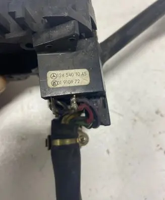 Mercedes-Benz E W124 Indicator stalk 1245401045 01910972