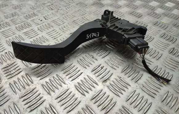 Skoda Octavia Mk3 (5E) Accelerator throttle pedal 5Q1721503F