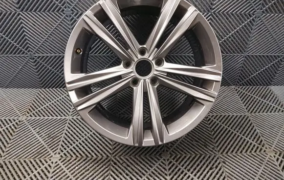 Volkswagen Arteon R18 alloy rim 3G8601025N 8JX18H2ET40