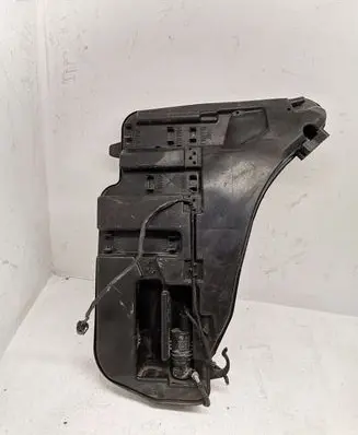 BMW 6 F12 F13 Windshield washer fluid reservoir/tank 7269666