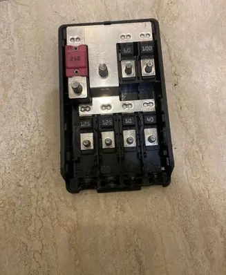 BMW 2 F45 Fuse module TA958114 160402 176660