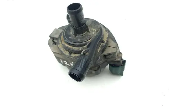 Nissan Leaf II (ZE1) Electric auxiliary coolant/water pump 215815SA0A