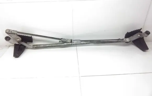 Front wiper linkage
