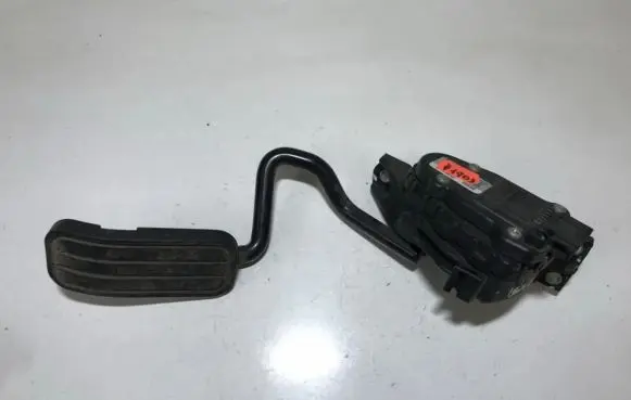 Volkswagen Sharan Accelerator throttle pedal 7m4721603d ym219f836gb