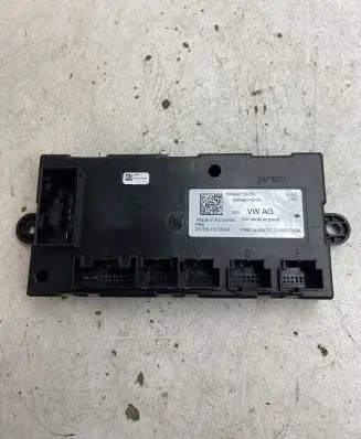 Volkswagen Golf VIII Air conditioning/heating control unit 5WA907007K