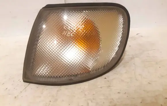 Nissan Sunny Front indicator light 6R010250