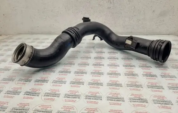 Audi A3 S3 8P Intercooler hose/pipe 1K0145770D