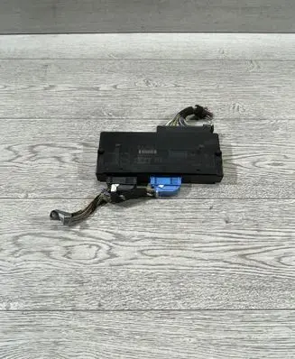 BMW 3 E90 E91 Comfort/convenience module 9131776 7570267440 9131775