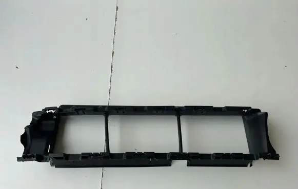 Ford Galaxy Intercooler air channel guide LM2B8314A