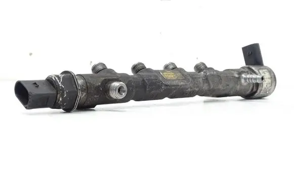 Skoda Octavia Mk3 (5E) Fuel main line pipe 04L130089F 04L130764B