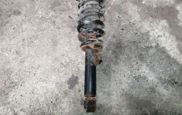 KIA Sorento Front shock absorber with coil spring