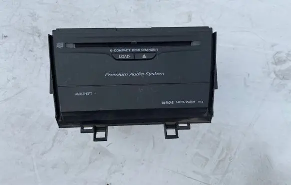 Honda Accord CD/DVD changer 39100TL0G500