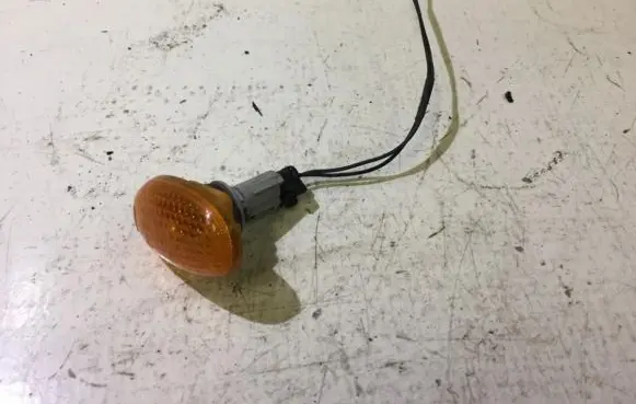 Chevrolet Matiz Front fender indicator light 1048197