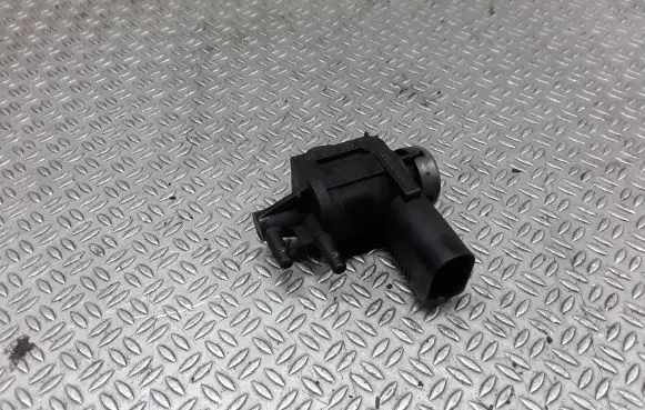Audi A6 S6 C6 4F Vacuum valve 1J0906283C