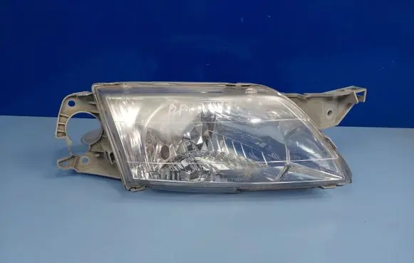 Mazda Premacy Headlight/headlamp CB08510K0D