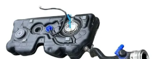 BMW 2 Active Tourer U06 Fuel tank 7348332 7325137 1868830