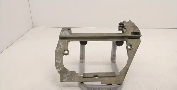 BMW 5 E39 Rear door exterior handle/bracket 