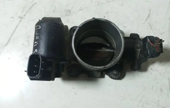 Toyota Avensis T250 Throttle valve