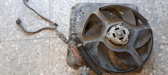 Renault Clio I Electric radiator cooling fan 7700273454