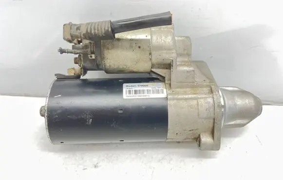 Mercedes-Benz CLS C219 Starter motor 0001115051