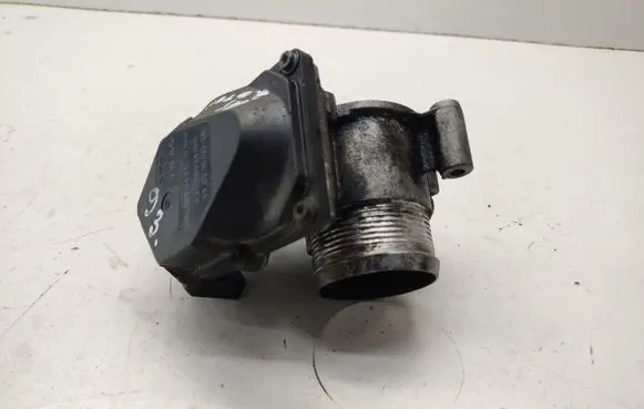 Audi A5 8T 8F Throttle valve A2C53338105 03L128063E