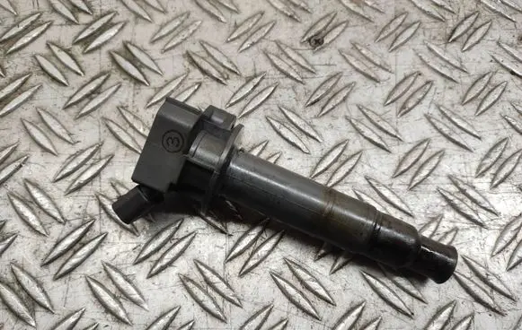 Toyota Avensis T250 High voltage ignition coil 9008019019