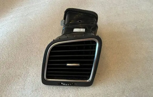 Volkswagen Sharan Dashboard side air vent grill/cover trim 7NO819703D