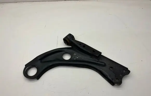 Peugeot 3008 II Front control arm 9846329580