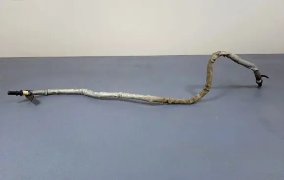 BMW 2 F44 Fuel line pipe 7464627