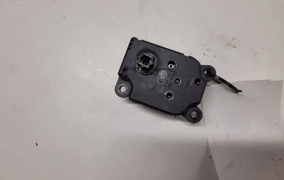 Citroen C5 Air flap motor/actuator 4PUH19E616AB