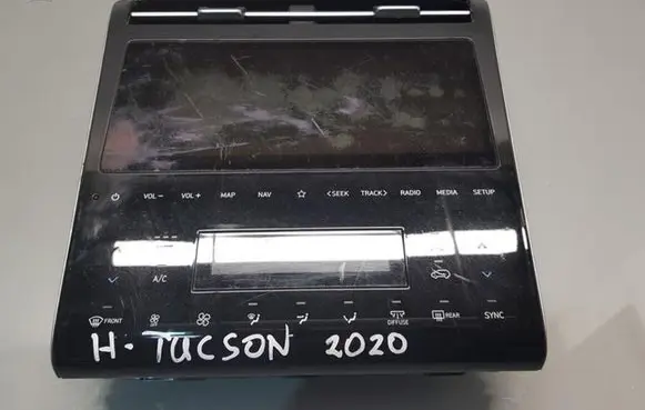 Hyundai Tucson IV NX4 Radio/CD/DVD/GPS head unit 97250-N7300