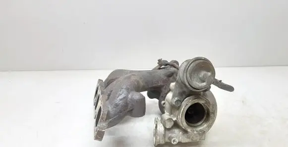 Volvo XC90 Turbo 30650209 4913105051