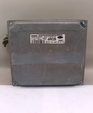 Ford Fiesta Engine control unit/module 2S6A12A650SE S118107002F