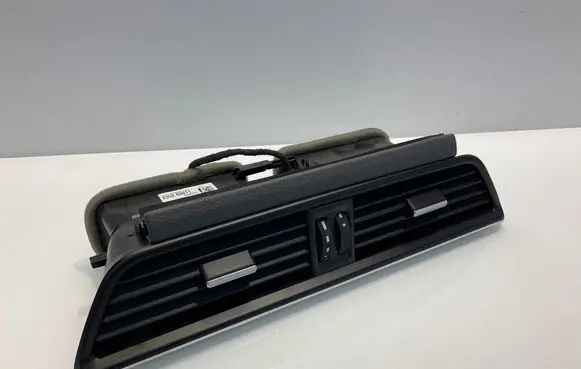 Porsche Cayenne (9Y0 9Y3) Dash center air vent grill 9Y0820701A 9007S10