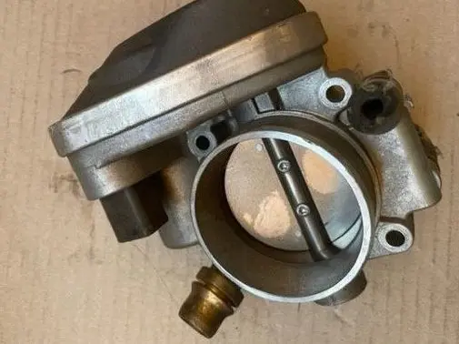 Opel Astra H Throttle body valve A2C53082075KG