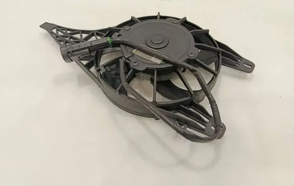 Citroen DS3 Electric radiator cooling fan 9680003280 E1032756 00538649