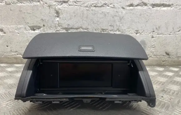 Mercedes-Benz C W204 Screen/display/small screen a2048205497