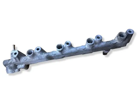 Toyota Avensis T250 Fuel main line pipe 