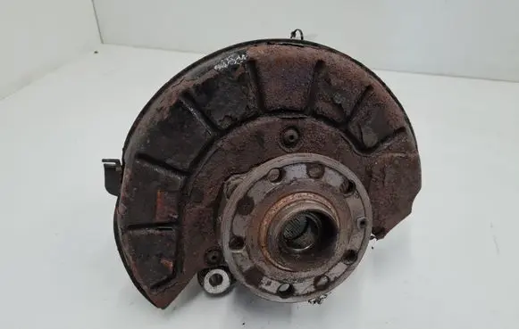 Volkswagen PASSAT B6 Front wheel hub 3C0407253F