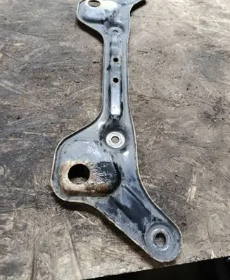 Mercedes-Benz C W204 Steering rack mounting bracket A2046280011