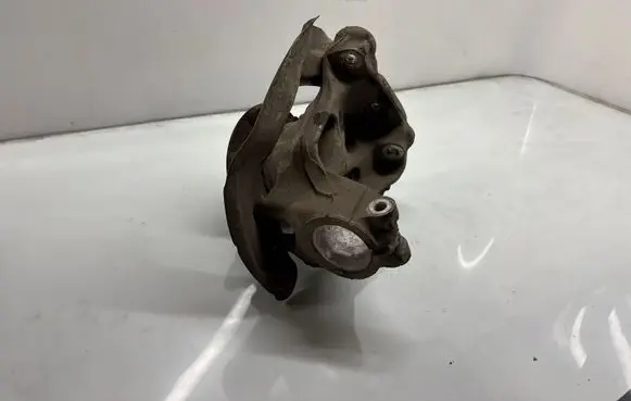 BMW 3 F30 F35 F31 Front wheel hub spindle knuckle